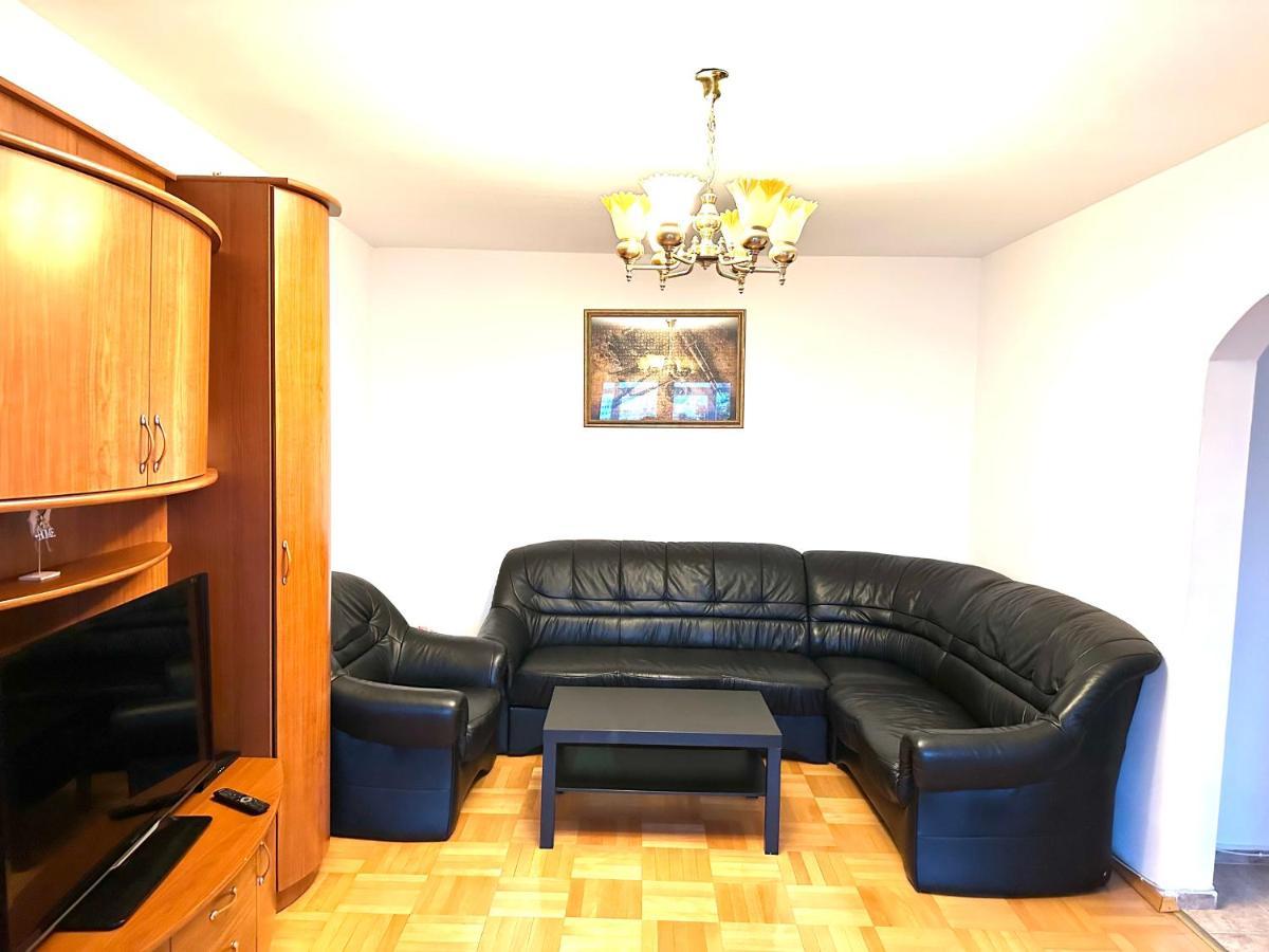 Vintage Bucharest Apartment Buitenkant foto